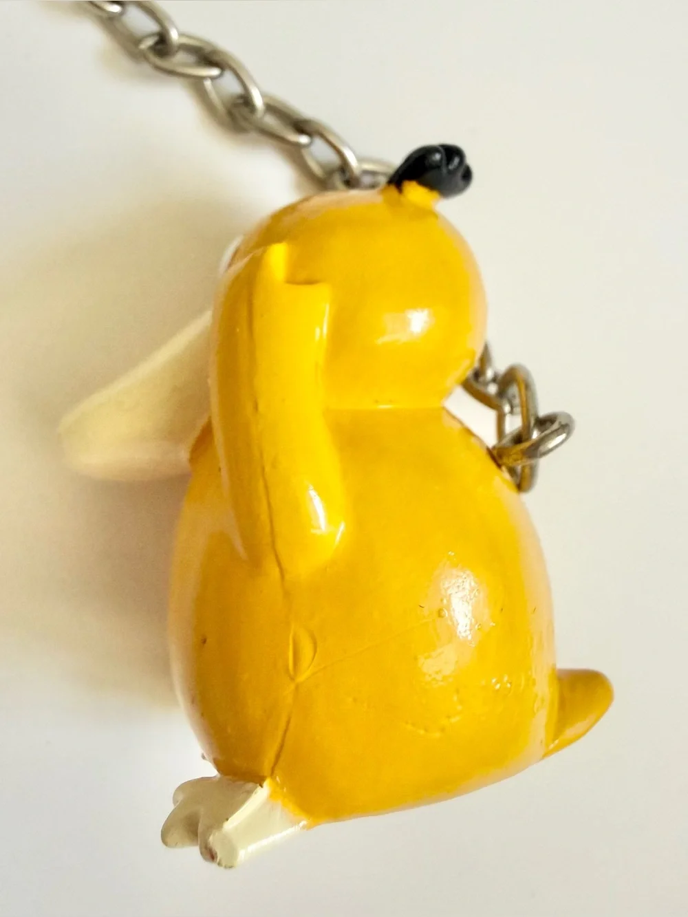 Psyduck Pokemon Keychain Decorative Charm 1999